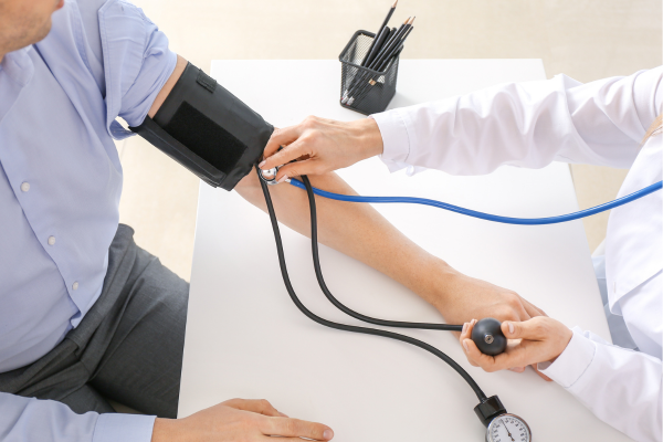 especialista-en-cardiologia-clinica-en-naucalpan.png